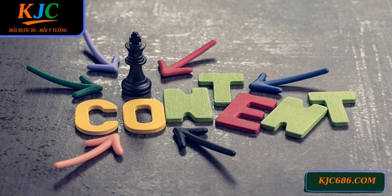 Biên tập viên là người chịu trách nhiệm kiểm duyệt các sản phẩm